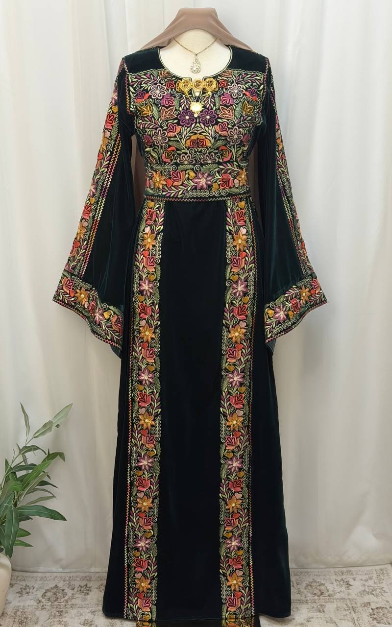 Noul Embroidered Velvet Thobe