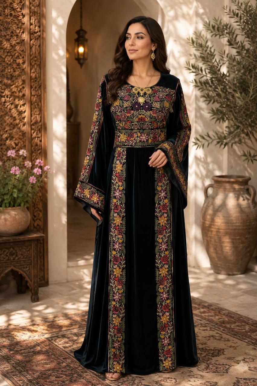 Noul Embroidered Velvet Thobe