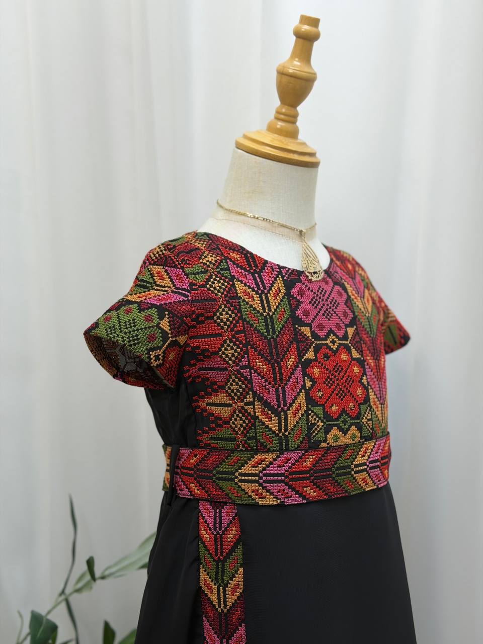 Girls’ Fella Embroidered Chiffon Dress