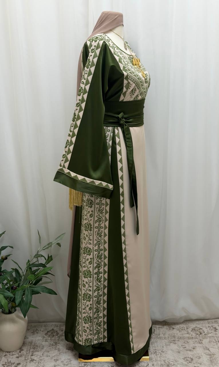 Thuraya Palestinian Thobe