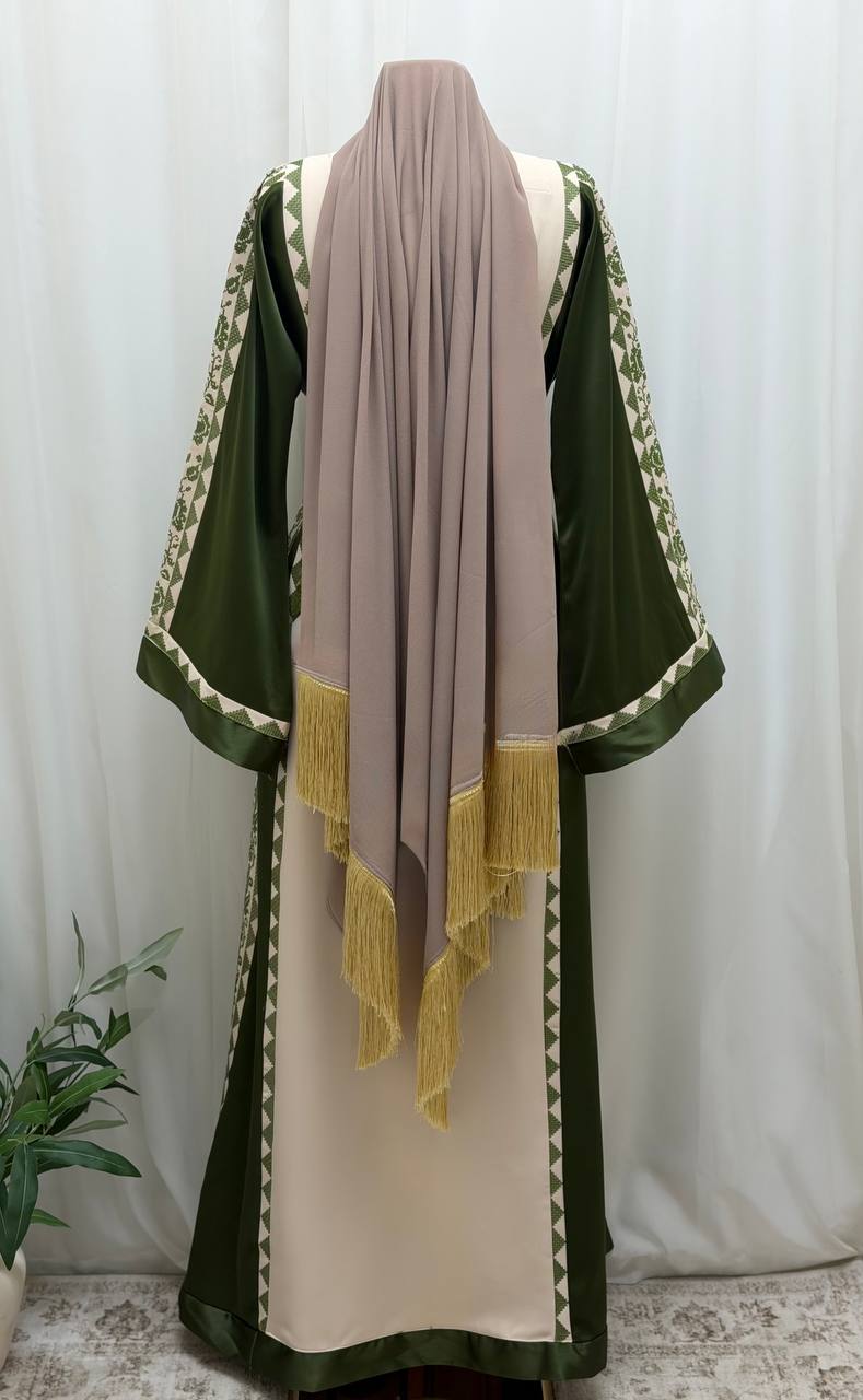 Thuraya Palestinian Thobe
