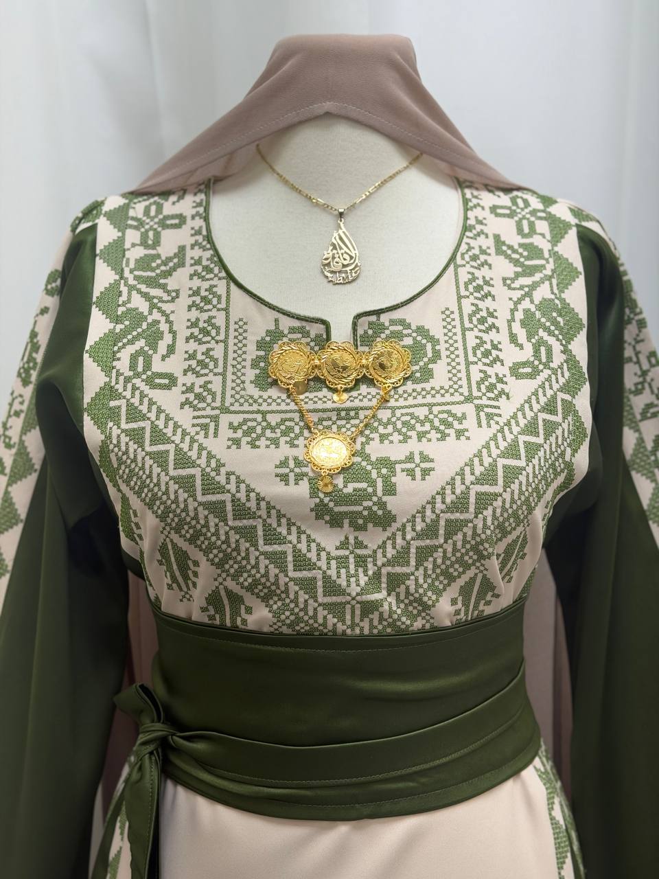 Thuraya Palestinian Thobe