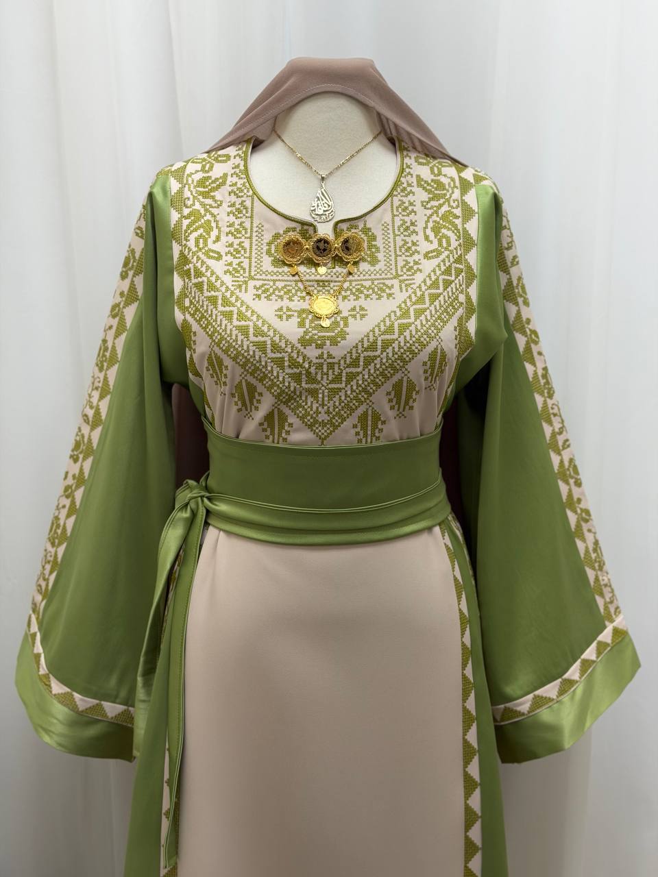 Thuraya Palestinian Thobe