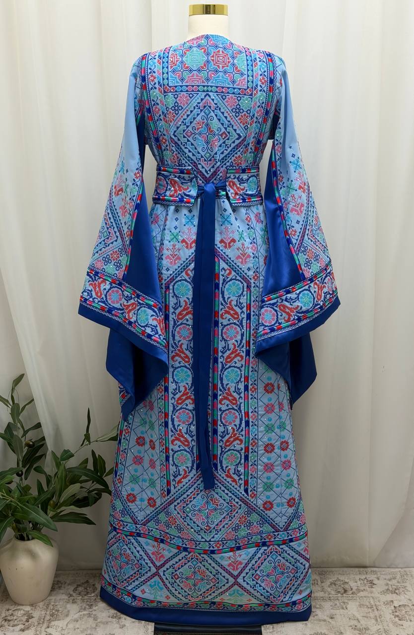 Nihad Palestinian Thobe