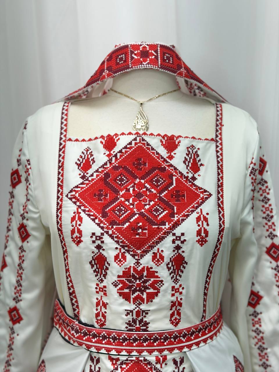 Dalila Embroidered Satin Thobe