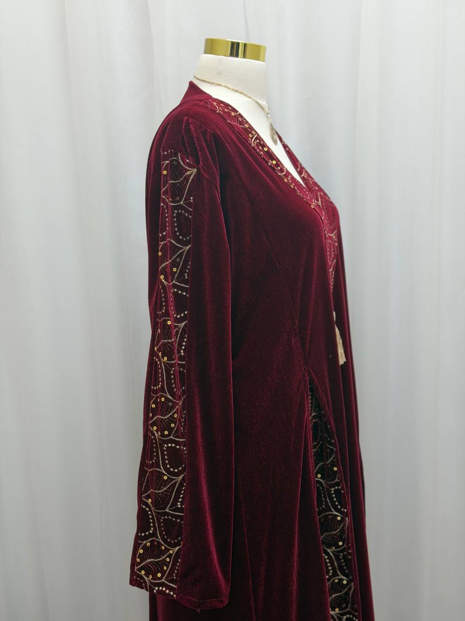Velvet Embroidered Jalabiya
