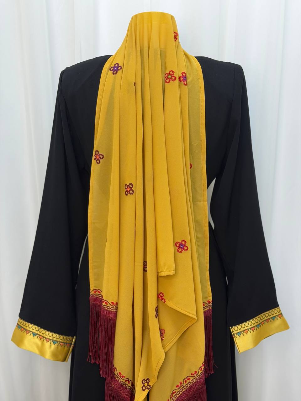 Rania Embroidered Thobe