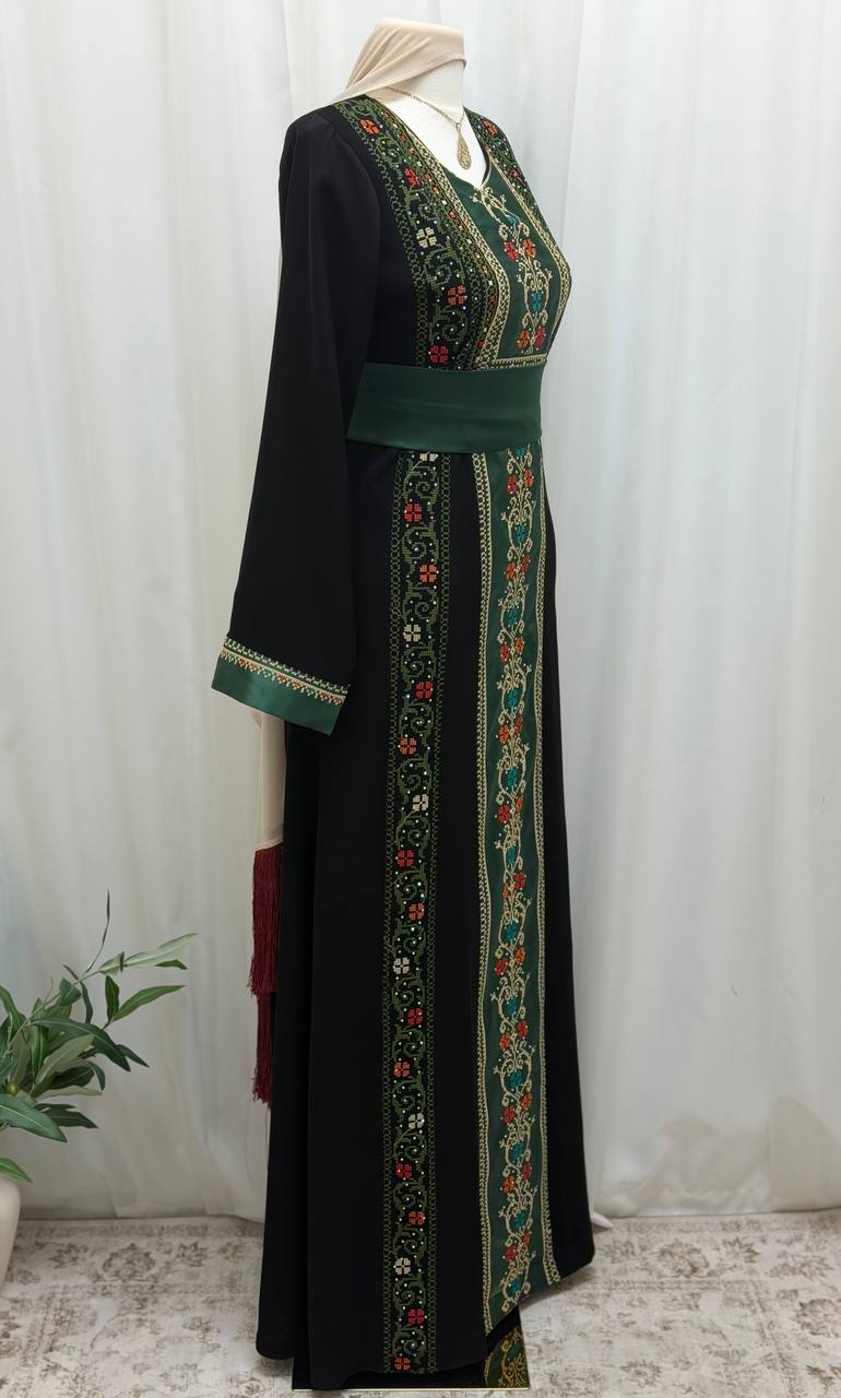Rania Embroidered Thobe