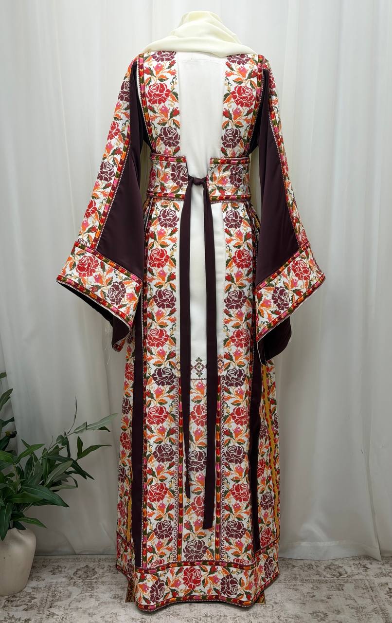 Rose Garden Embroidered Thobe
