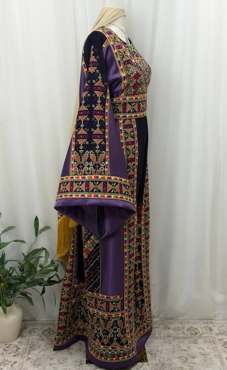 Shatha Embroidered Thobe – Plus Sizes