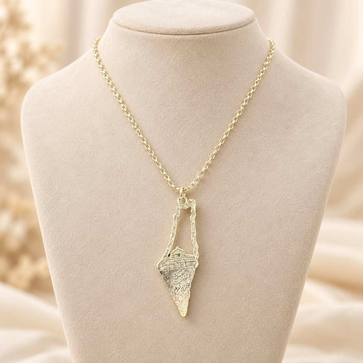 Palestine Map Pendant Necklace – Silver Tone