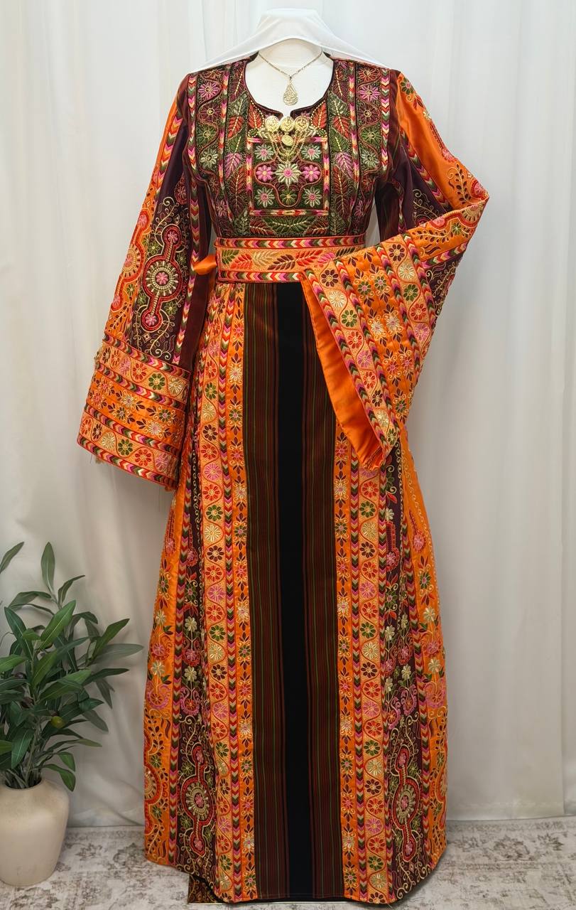 Malikat Al Jannah Wal Nar – Palestinian Embroidered Thobe