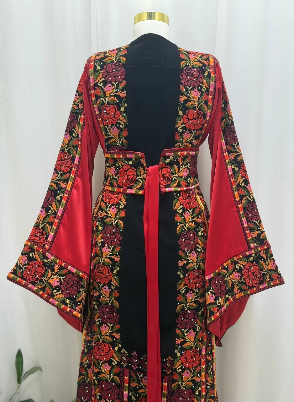 Jouri – Palestinian Floral Embroidered Thobe
