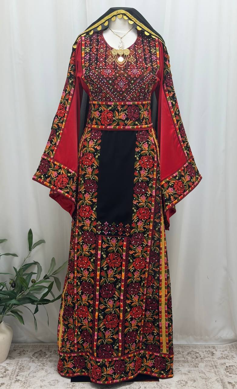 Jouri – Palestinian Floral Embroidered Thobe