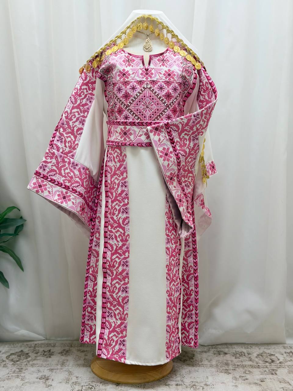 Bisan – Girls’ Palestinian Embroidered Thobe Set with Belt & Shawl
